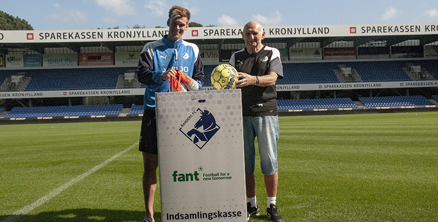 Featured image for “Randers FC samler ind til FANT”