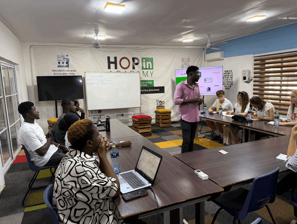 Plan B Club Randers Realskole Ghana FANT HOPin Academy dannelsesrejse