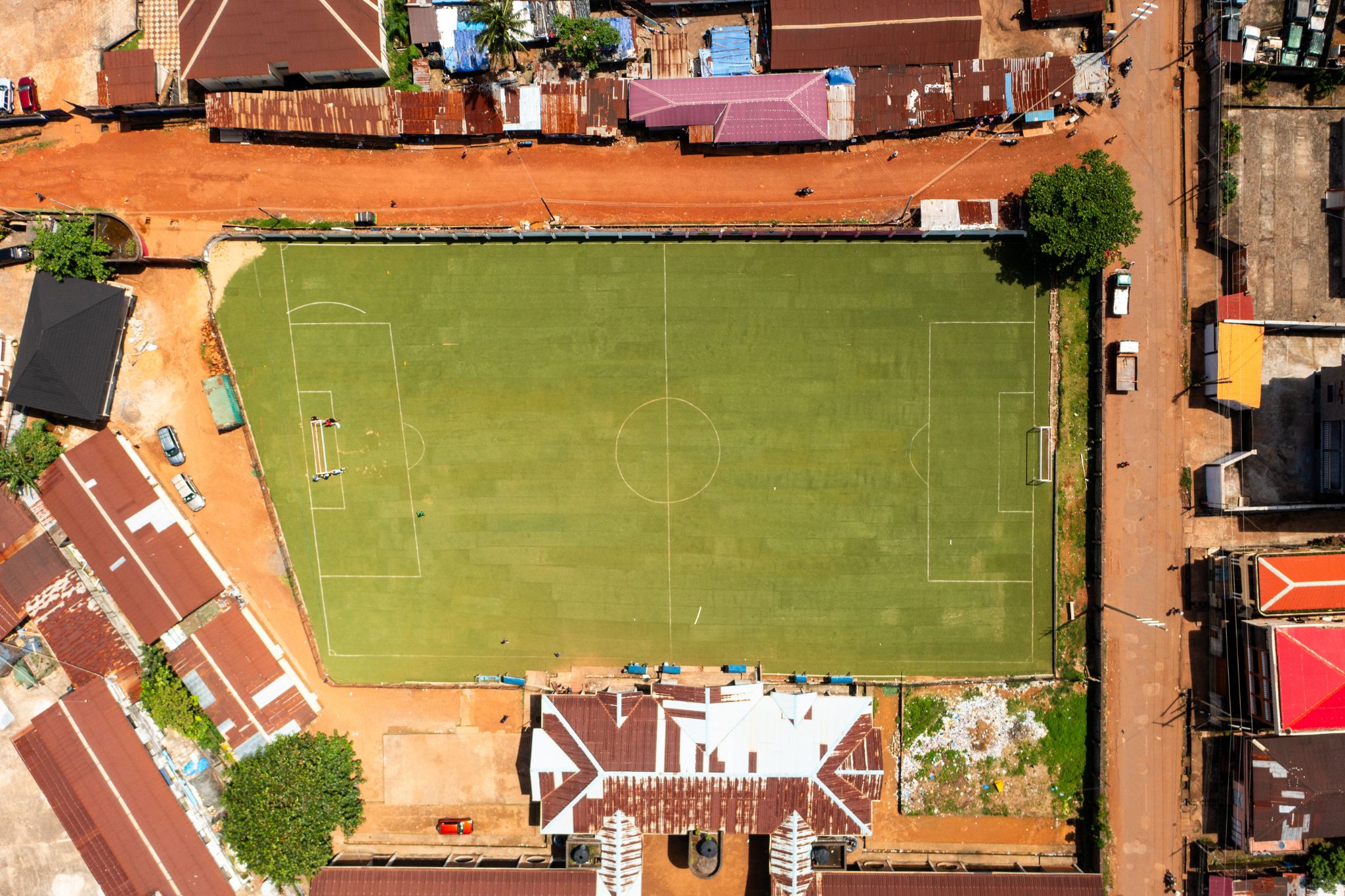 Murray Town Monjasa Park Freetown kunstgræsbane FANT Sierra Leone sportsfaciliteter Vestafrika AGF FCN